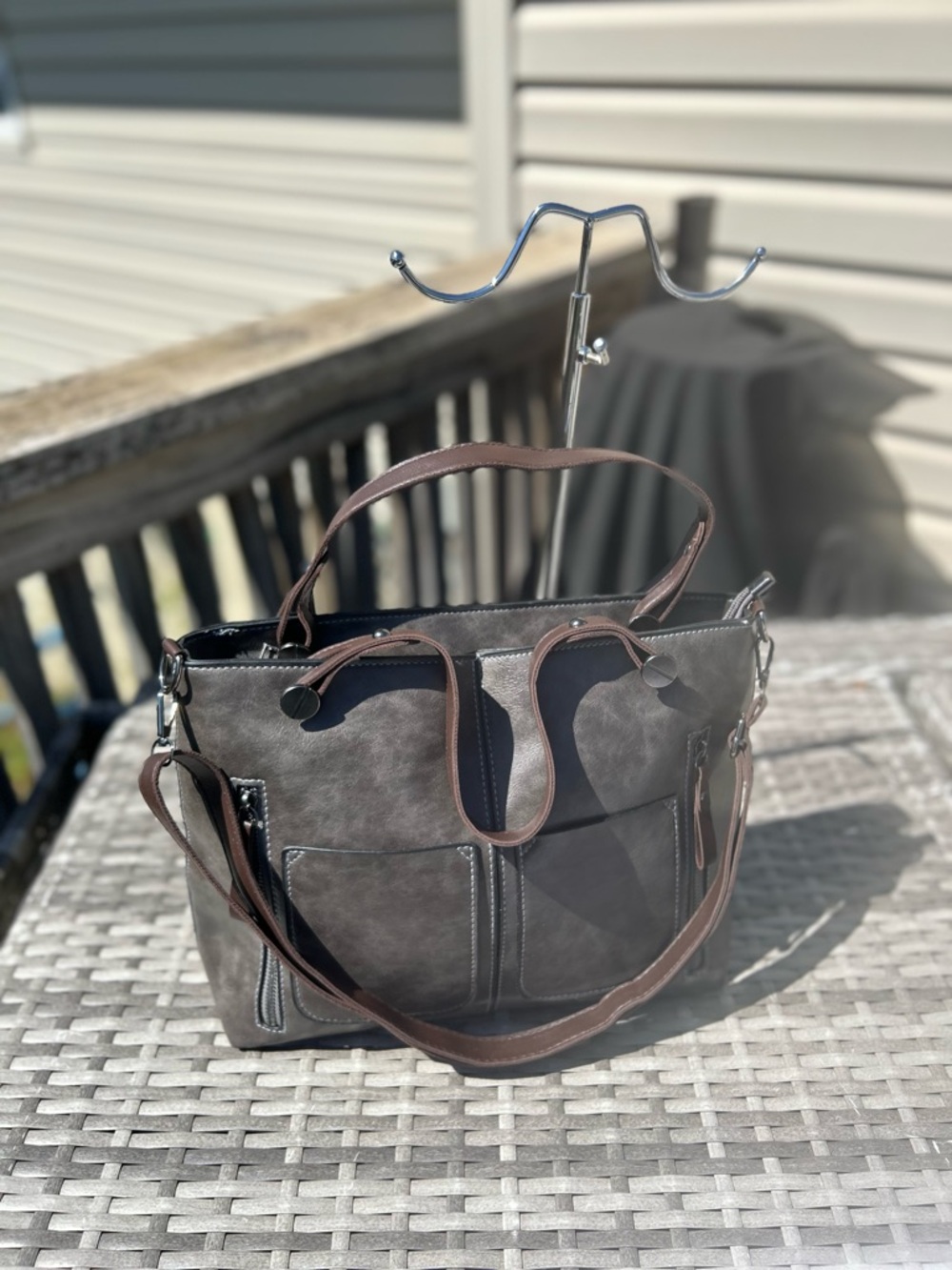 Stylish Gray Tote Bag with Brown Accents